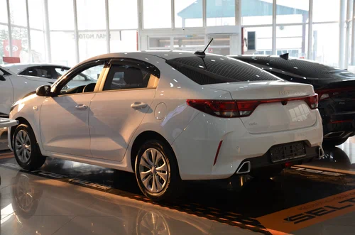 Автосалон "Ямал Моторс, Официальный дилер Kia "