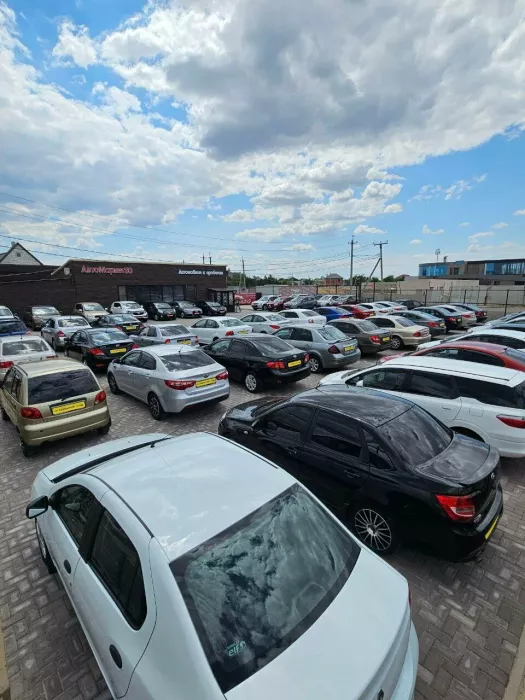 Автосалон "Автомаркет30"