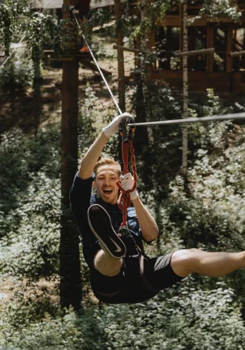 Парк развлечений Sequoia park