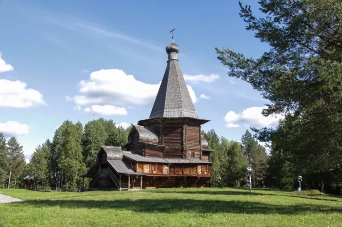 Музей "Деревянного зодчества и народного искусства Малые Корелы, Усадьба М. Т. Куницыной"