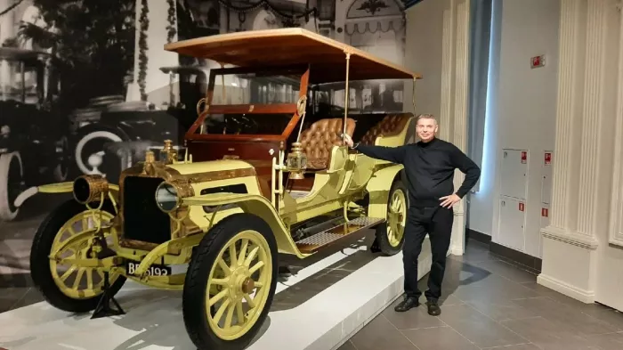 Музей классических ретро-автомобилей
