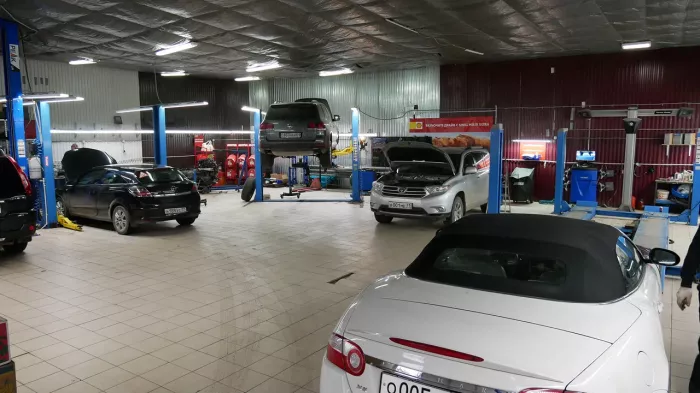 Автосервис «Автоплюс»