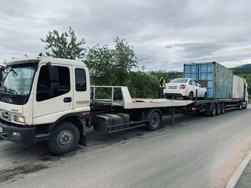 Эвакуация автомобилей "Форвард"