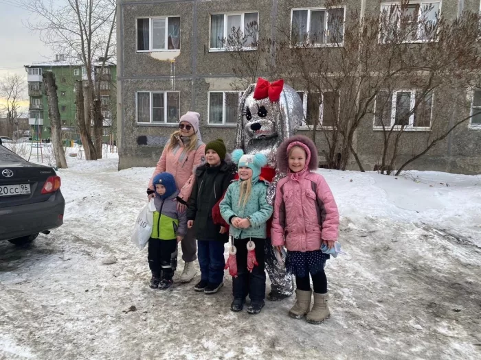 Аниматоры на детский праздник "Планета счастья"