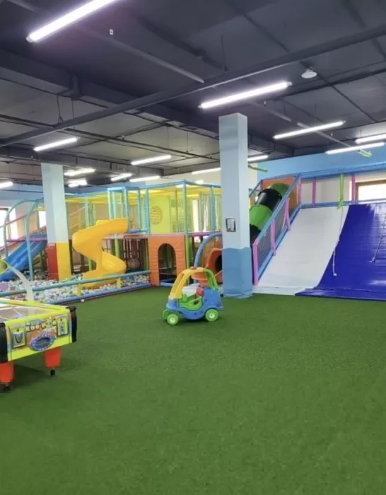 Парк развлечений Dino Land