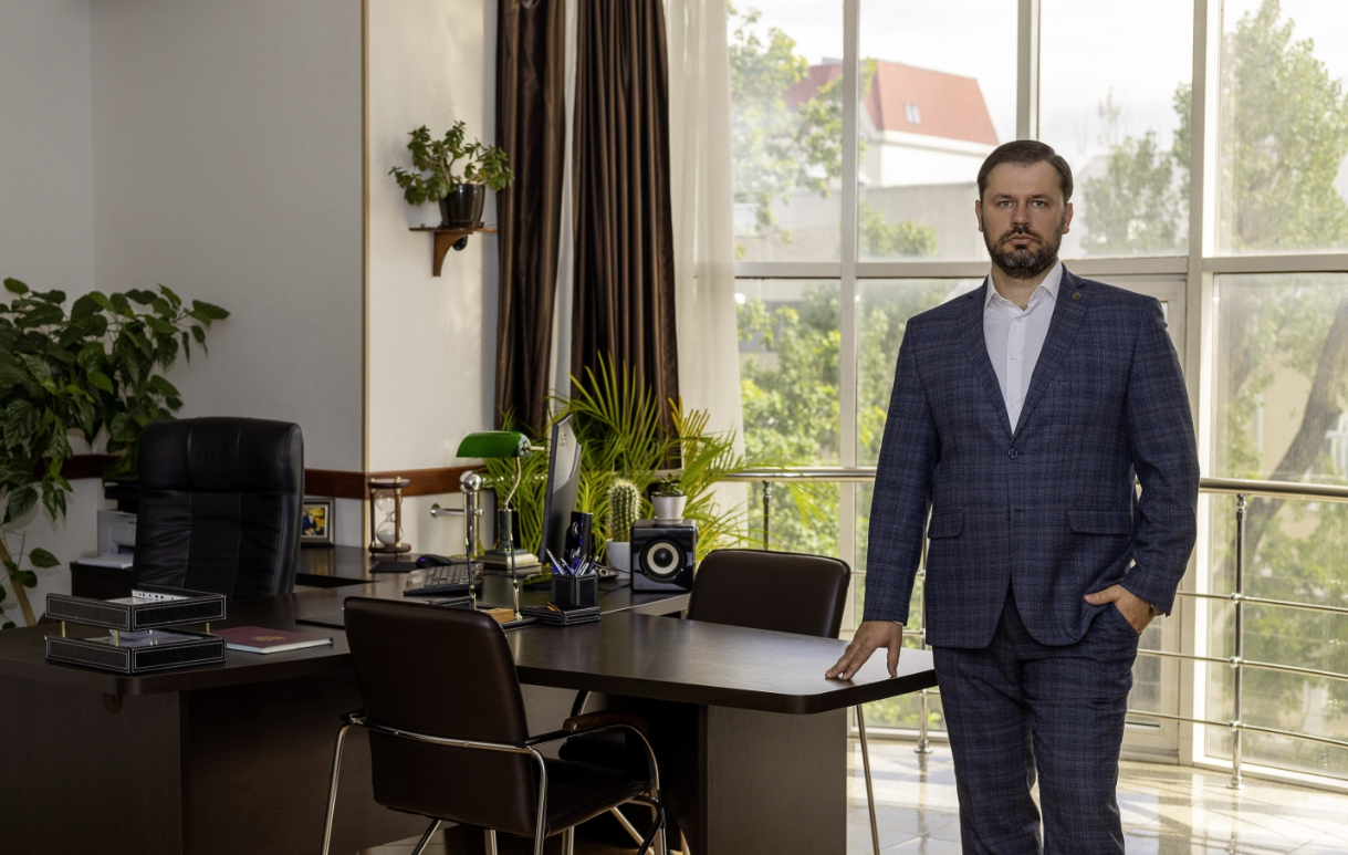 Адвокат Дорошенко Р.А.