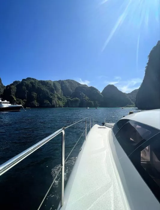 Аренда Яхт «Faraway Yachting»