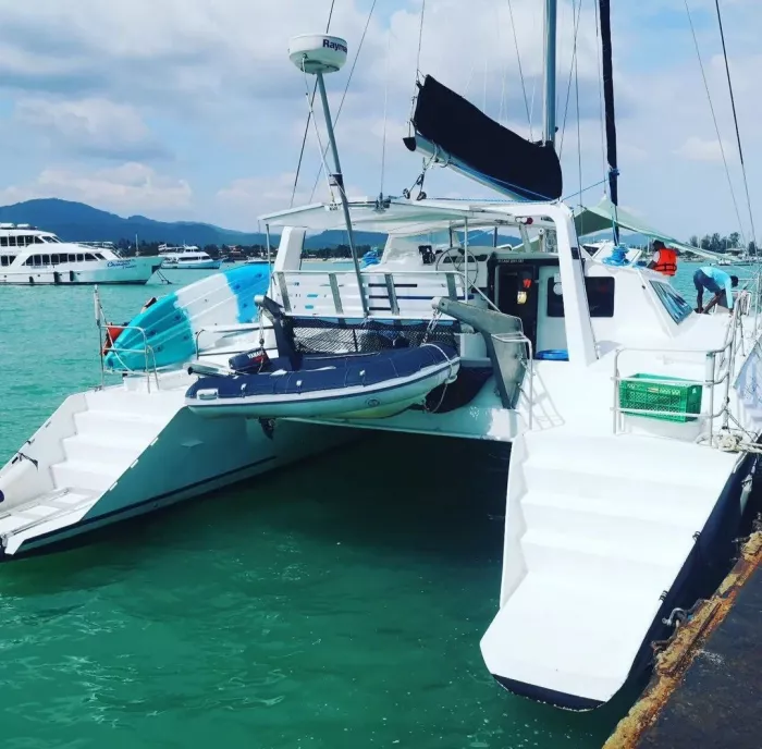 Аренда Яхт «Sailing Yachtcharter»