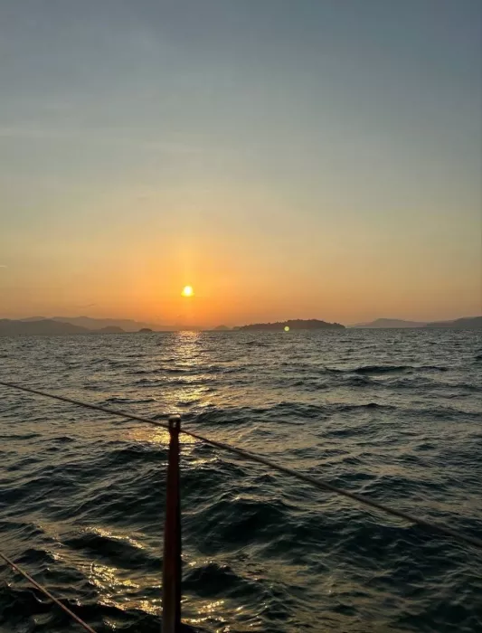 Аренда Яхт «Ombre Yacht»