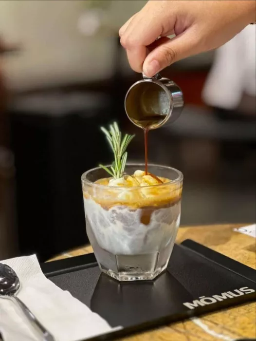 Кофейня «MŌMUS coffee»