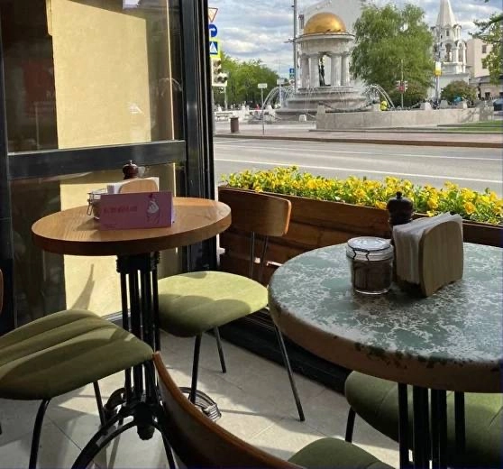 Кафе Breakfast Café