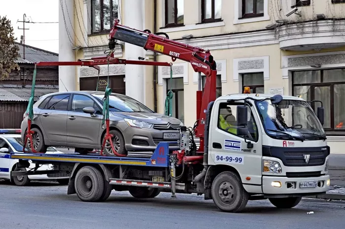 Эвакуация автомобилей "Эвакуатор площадка-кран манипулятор"