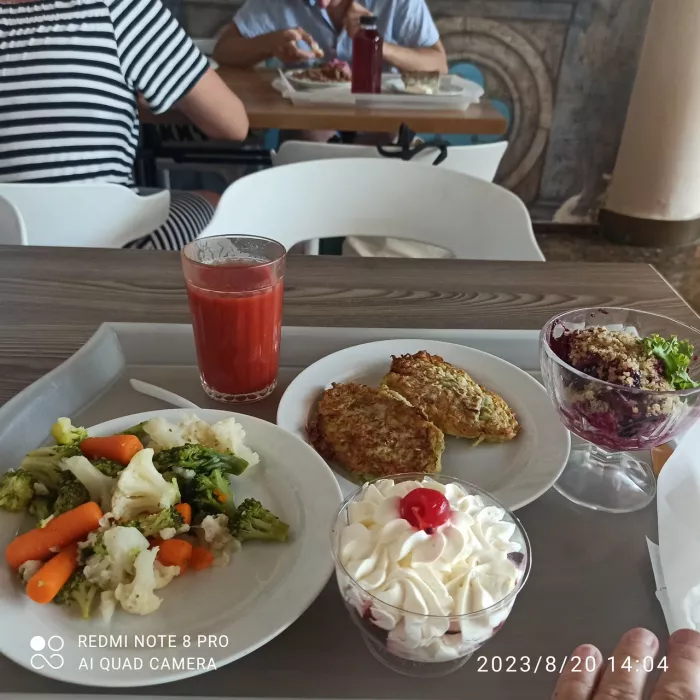 Столовая "Патиссон" на Приморской 