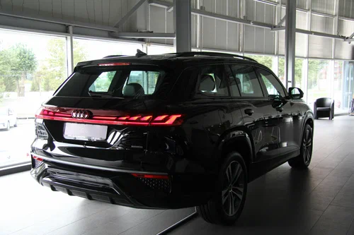Автосалон "Ац Космонавтов"