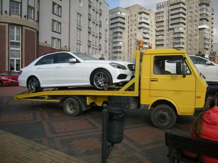 Эвакуация автомобилей "Avtospas31.ru"