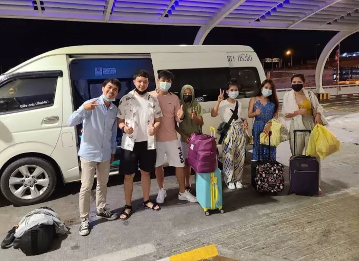 Трансфер «Let’s Go Taxi & Tours Phuket»