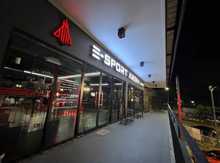 Компьютерный Клуб «LEGACY E-SPORT ARENA»