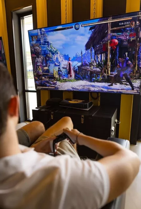 Компьютерный Клуб «Colizeum PhuketTown Esports»