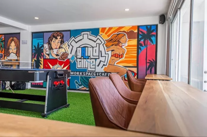 Коворкинг «Grind Time Coworking Space - Phuket Chalong Bay»