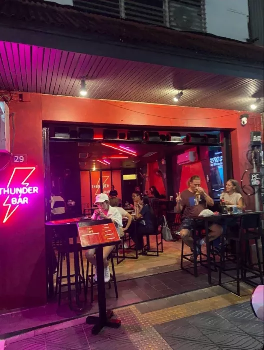 Bar «Thunder»