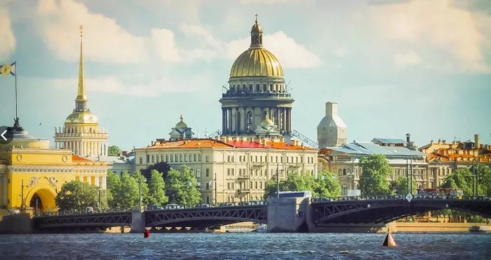 Турагентство "Coral Travel" на Ленина
