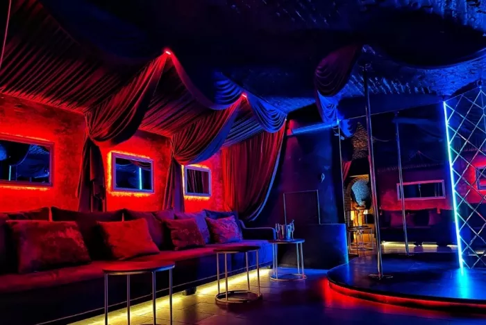 Ночной Клуб Room 38