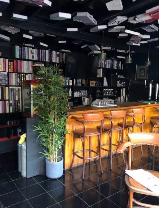 Бар «The Library Phuket»