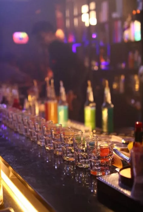 Бар «The Library Phuket»