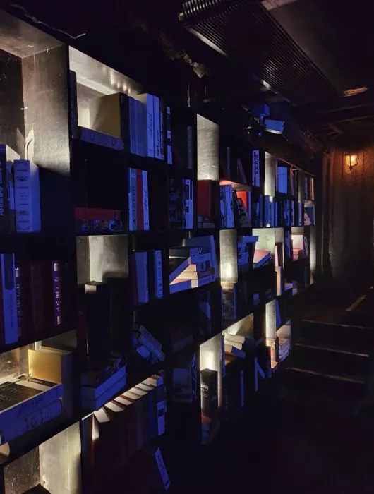 Бар «The Library Phuket»