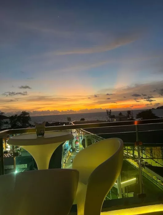 Ресторан «Kee Sky Lounge»