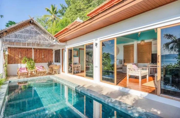 Отель «Soul Villas By The Beach»