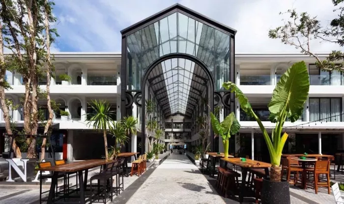Отель «Anona Beachfront Phuket Resort»