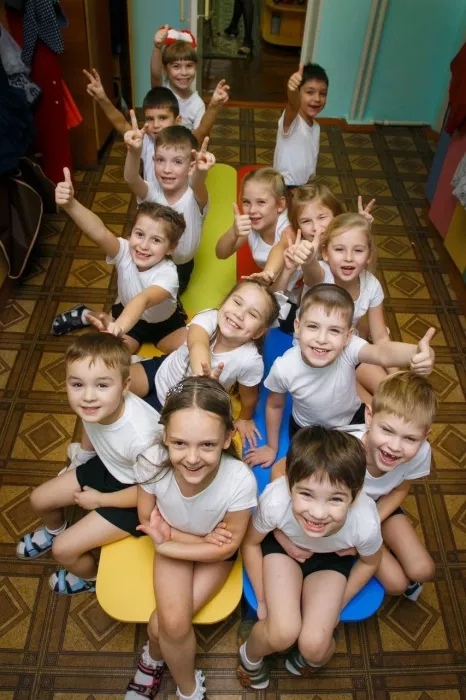 Детский центр Маленькие мы