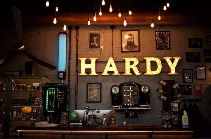 Барбершоп HARDY на Красноармейской
