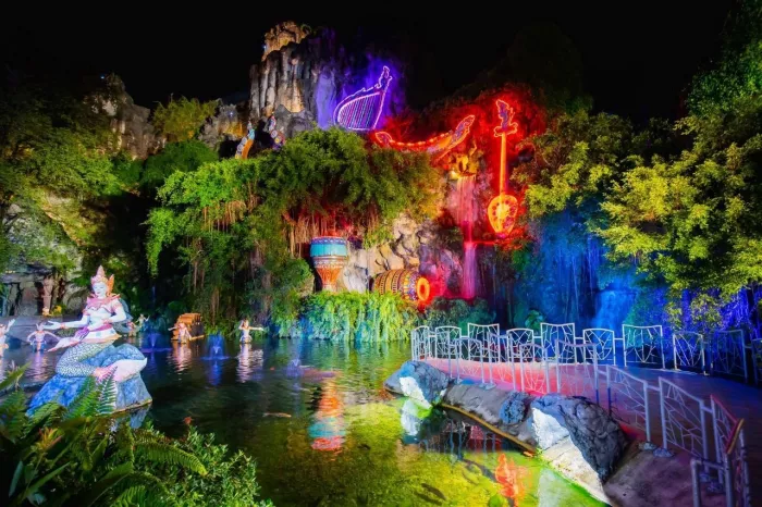 Тематический Парк «Phuket FantaSea»