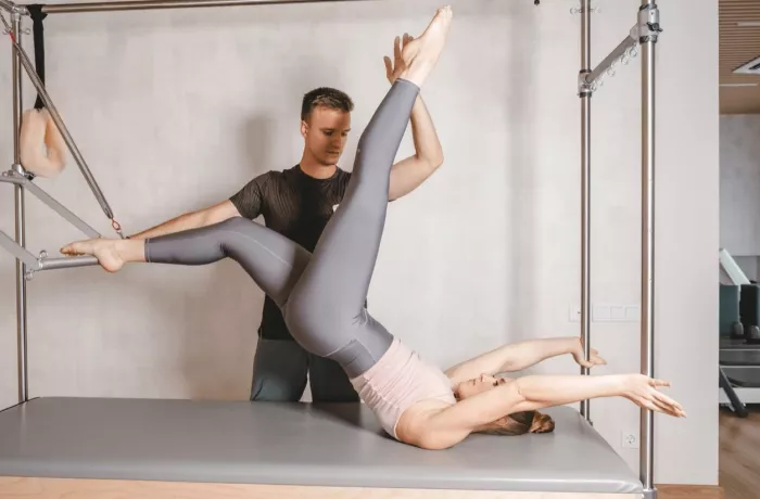 Студия растяжки Arnoa Pilates