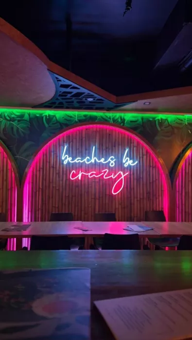 Хостел «Mad Monkey Phuket»