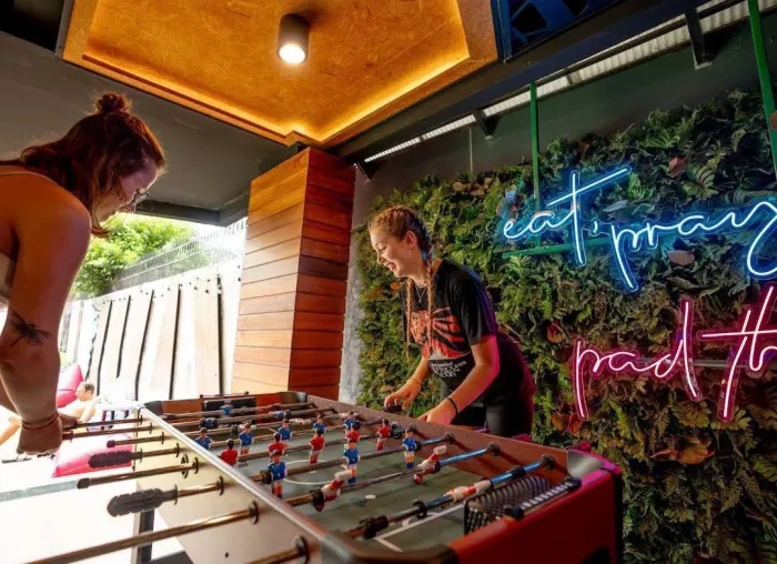 Хостел «Mad Monkey Phuket»