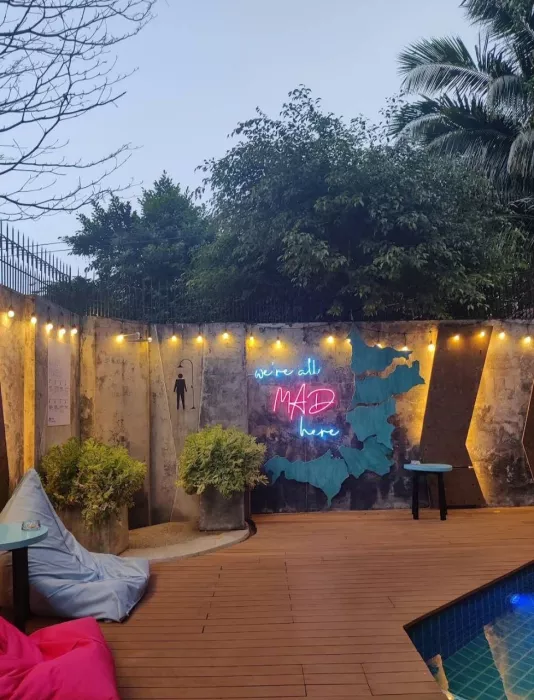 Хостел «Mad Monkey Phuket»