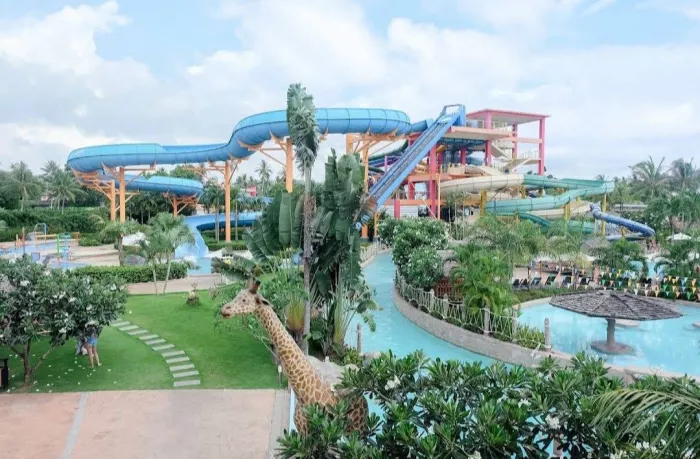 Отель «Splash Beach Resort»