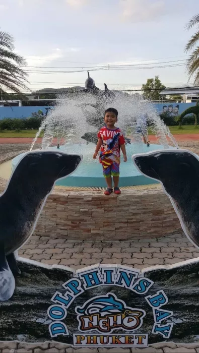 Дельфинарий «Dolphins Bay Phuket»