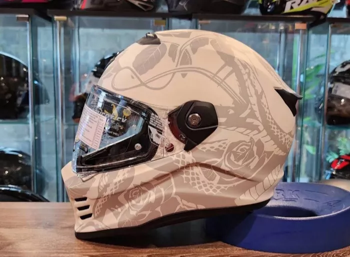Магазин Шлемов «Archi Helmet Phuket»