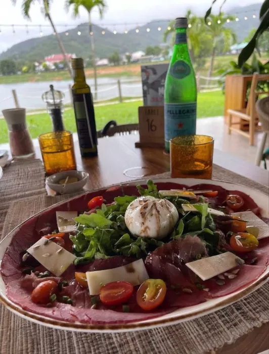 Ресторан «Woo Phuket»