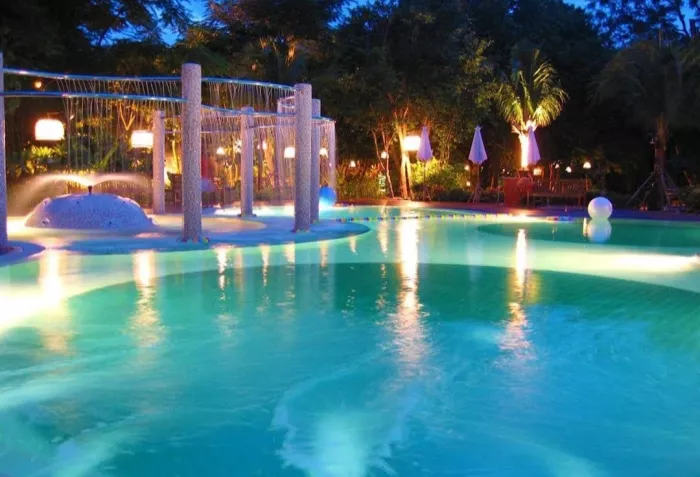 Отель «Birds & Bees Resort»