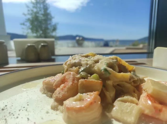 Кафе "Маяк"