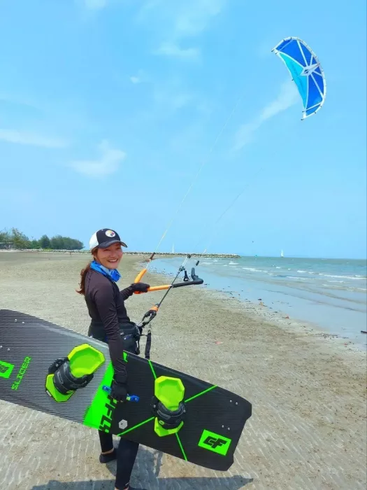 Школа Виндсёрфинга «Windsurf School Pattaya»