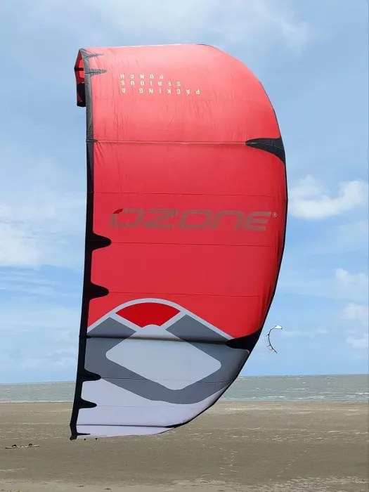 Школа Виндсёрфинга «Windsurf School Pattaya»