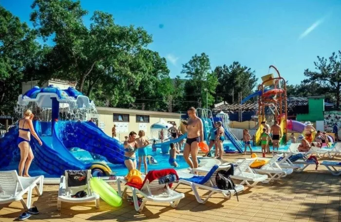 Аквапарк Эллада