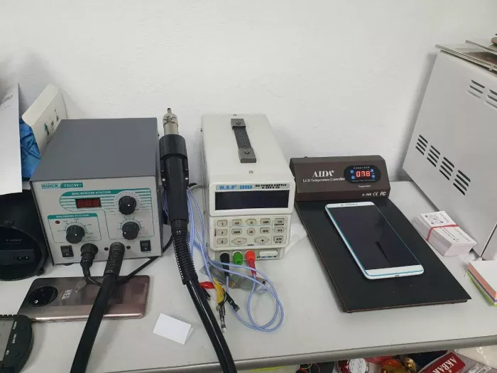 Phone's Friends