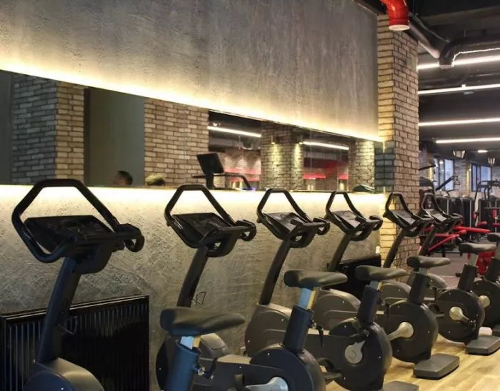 Fitness Black Cube